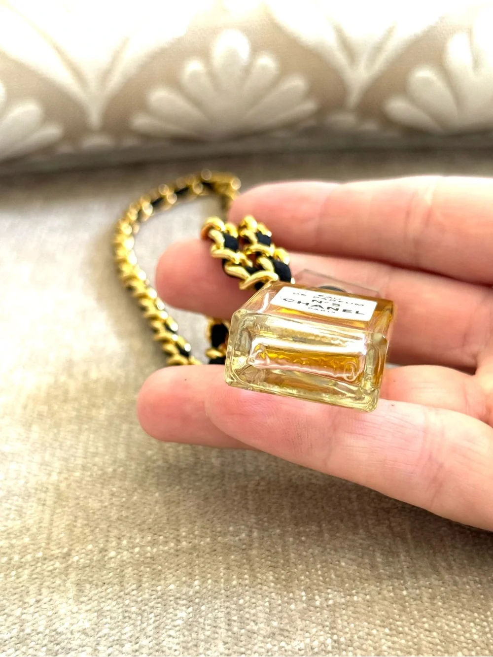 Authentic vintage Chanel No. 5 Perfume Bottle Necklace gold black chain